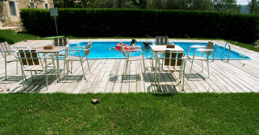 Can Felicia Hotel Beuda Exterior photo